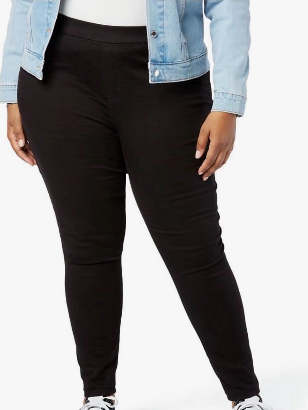Levi Strauss Signature Gold Totally Shaping Pull-on Skinny Jeans - Size 12